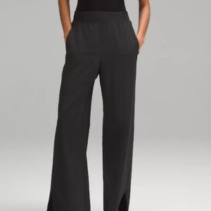 NWOT - Lululemon Stretch Woven High-Rise Wide-Leg Pant - L - Black